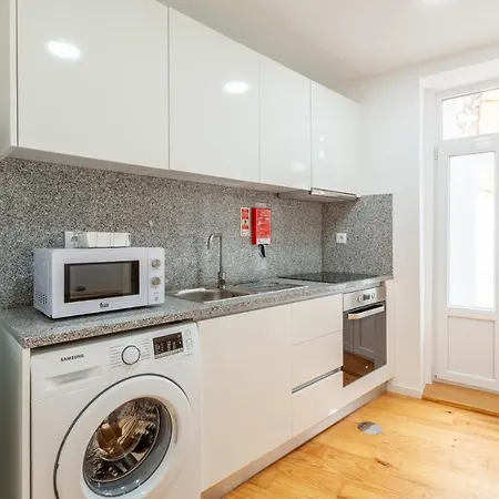 Apartment & *