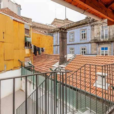 & Apartment *
